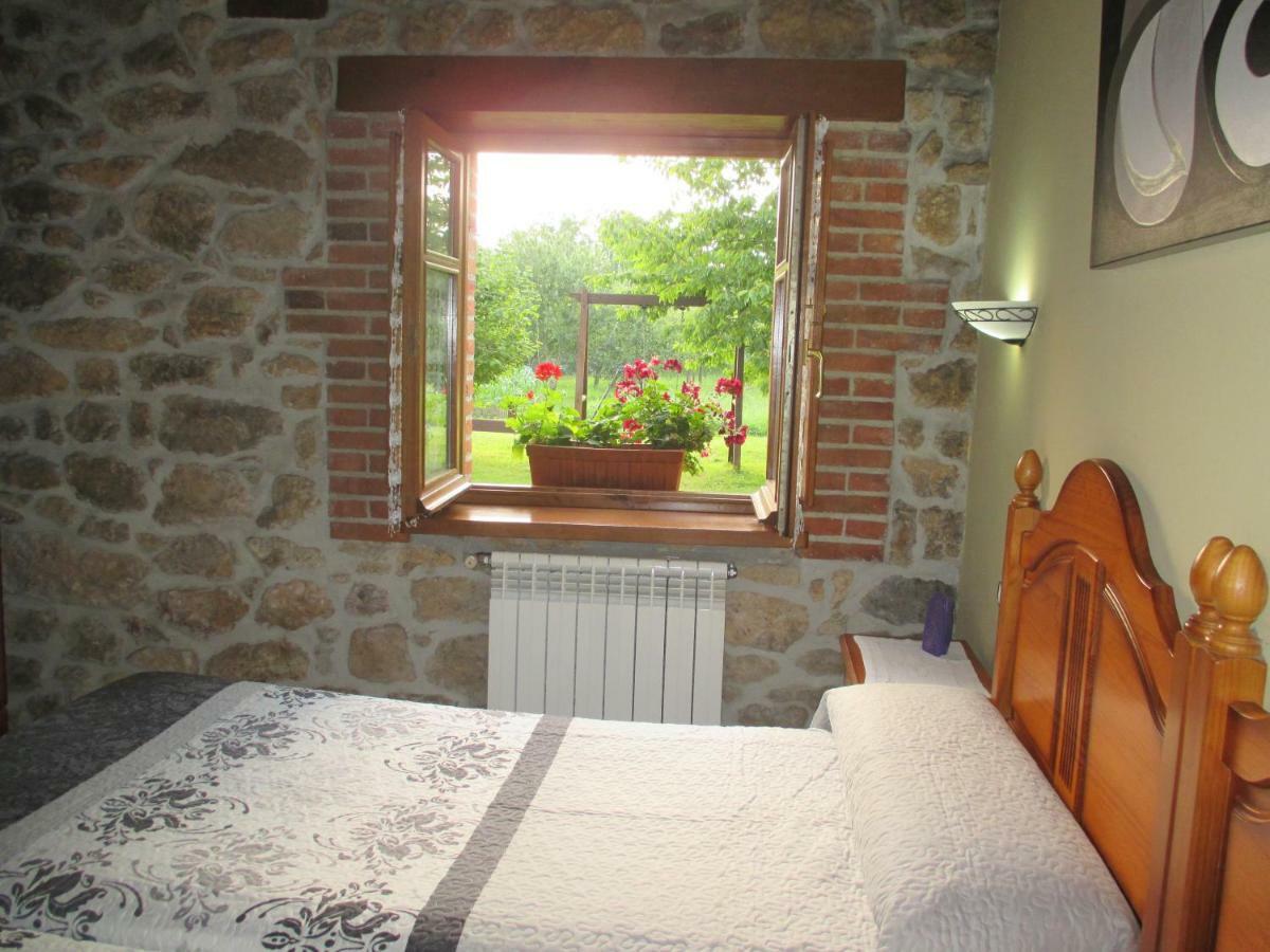 Casa Rural El Jondrigu Onís Εξωτερικό φωτογραφία